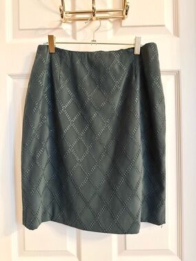 Green casual corner skirt